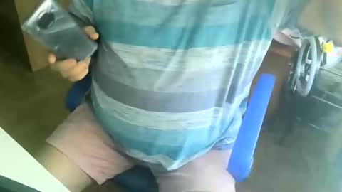 charly online show from June 10, 8:35 am