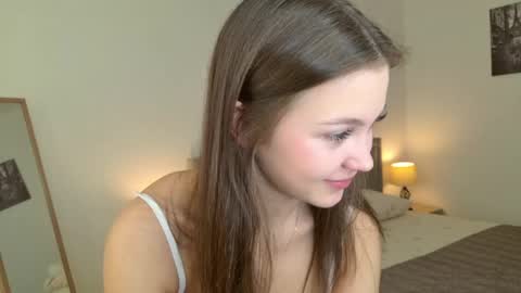 Kaylee online show from May 30, 3:27 am