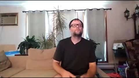 Snapshot of charmingatom chatting on October 25, 3:45 pm charmingatom online show from October 25, 3:45 pm