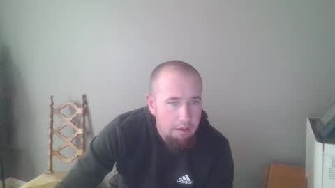 chasteBoy online show from April 3, 8:27 pm