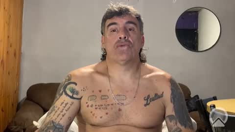 chato012 online show from April 23, 7:15 pm