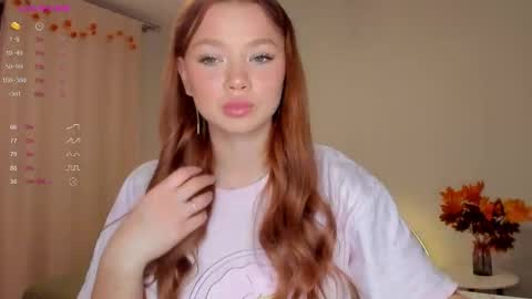 Em online show from October 1, 2:49 pm