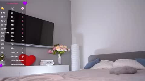 Lia online show from February 20, 6:26 am