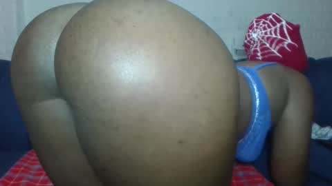 cheeky_charms online show from February 5, 9:07 pm