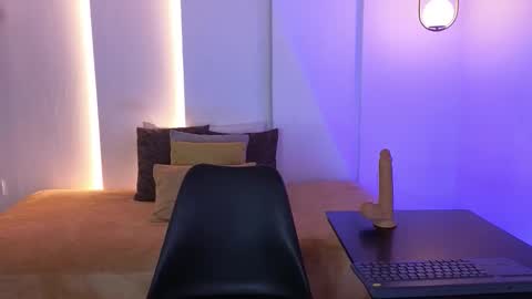 Chelsea  online show from February 24, 12:02 am