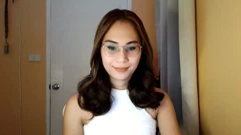 chelly4u69 online show from February 7, 11:24 am