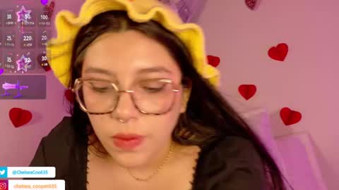 Snapshot of chelsea_coo chatting on February 23, 12:19 am Chelsea online show from February 23, 12:19 am