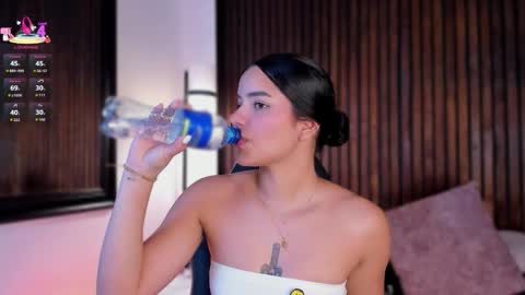 chelsey_hudson online show from January 31, 8:50 pm