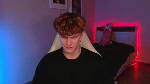 LUCASRYANPVT IS OPEN online show from November 17, 1:35 pm