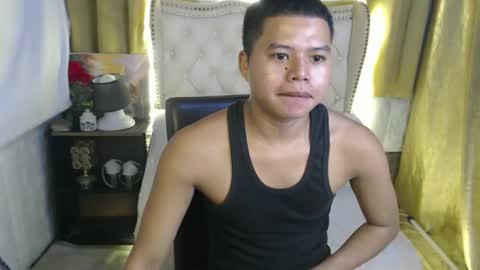 im cheno online show from November 9, 10:52 am