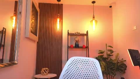 Sery online show from April 18, 7:58 pm