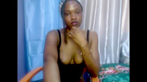 Sophie online show from June 29, 10:15 am
