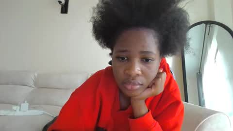 Cherryblossom2002 online show from October 24, 12:17 pm