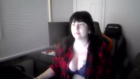 CherryCryptid online show from July 23, 3:48 am