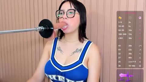 Cherryl online show from November 25, 7:56 pm