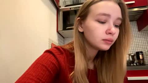 Lei online show from February 20, 8:49 am