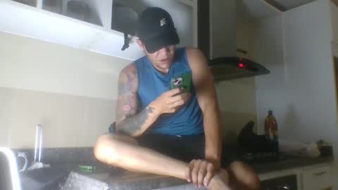  ---   online show from February 6, 12:58 am