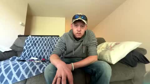 chevycamaro1978 online show from April 19, 11:29 pm