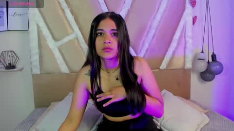 chhloe69 online show from February 12, 7:06 pm