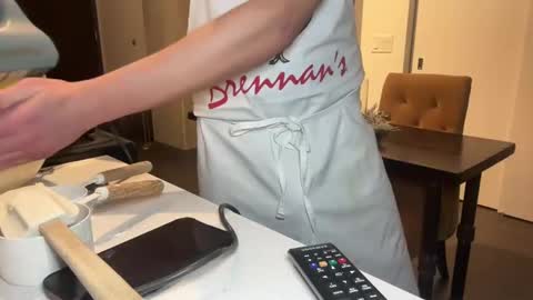 ChiGuy841 online show from December 12, 4:15 am