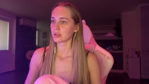 Goddess Vika - owner of all ur money online show from September 10, 3:24 pm