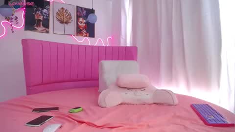 sophia online show from January 29, 1:49 pm