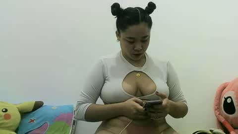 chixxx69335558 online show from March 10, 11:45 am