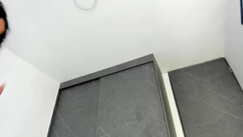 chloe online show from November 8, 7:28 pm