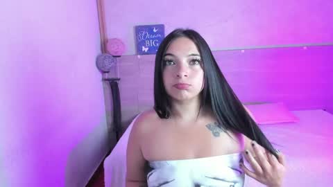 chloe_stark_ online show from May 1, 12:21 pm