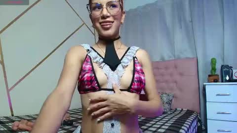 Lulu  online show from December 14, 3:24 am