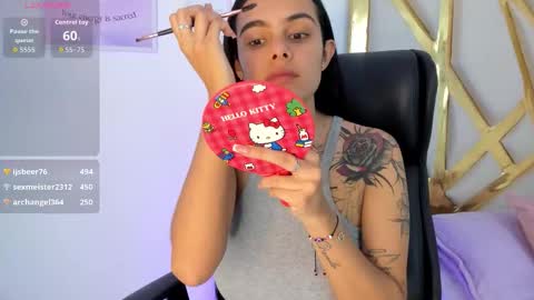  Chloe Harper  online show from November 18, 6:55 pm