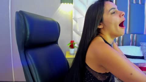  Chloe Harper  online show from May 23, 12:12 pm
