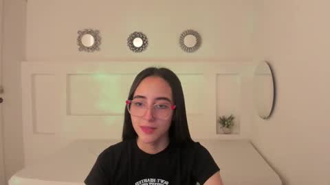 chloehil2 online show from February 17, 8:16 pm