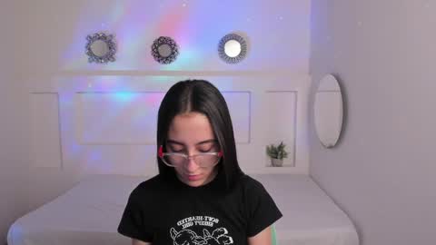 chloehil2 online show from February 7, 12:09 am