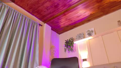 Chloe rosse online show from December 16, 1:13 am