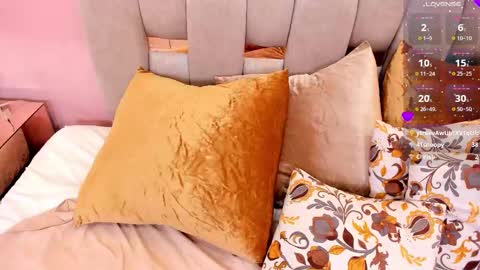 Chloe  online show from October 11, 8:56 pm