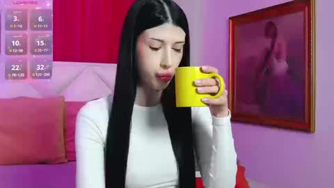 Chloey online show from March 14, 8:18 am