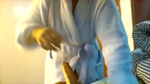 chocobabe002 online show from December 19, 3:46 am