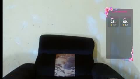 chocolatemilkebony online show from June 1, 2:46 am