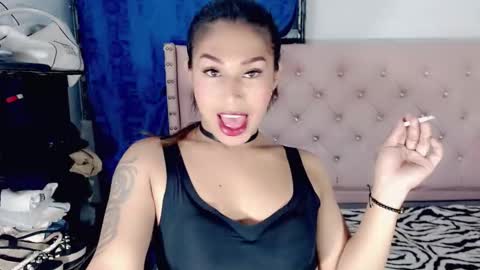 chocolatetriplex online show from February 25, 4:38 am