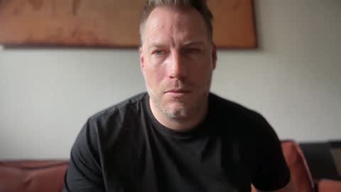 Christian online show from April 25, 6:59 am