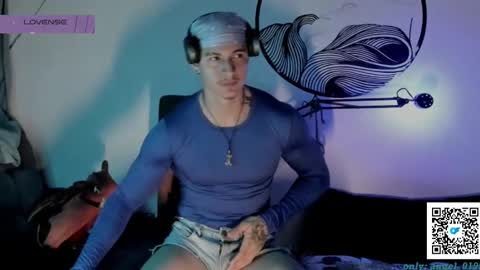 chris_angel01 online show from January 17, 7:41 am