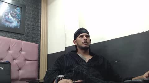 chris_dick2 online show from October 21, 4:06 am