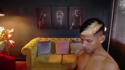 chris online show from June 30, 7:12 pm