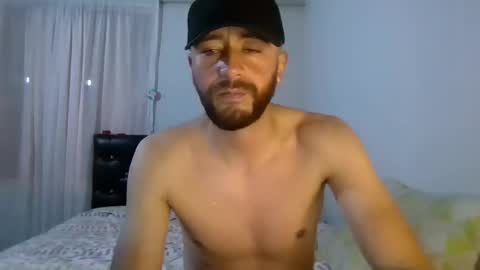 chris_sex80 online show from March 1, 3:53 am