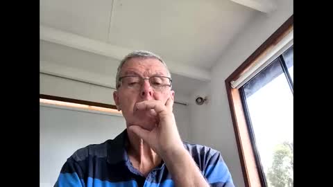 chrisbisex12 online show from April 3, 1:34 am