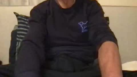 Snapshot of chrisjones4504 chatting on September 10, 3:13 pm chrisjones4504 online show from September 10, 3:13 pm