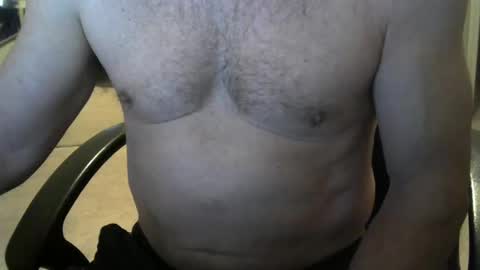 chrismas1 online show from February 3, 2:13 pm