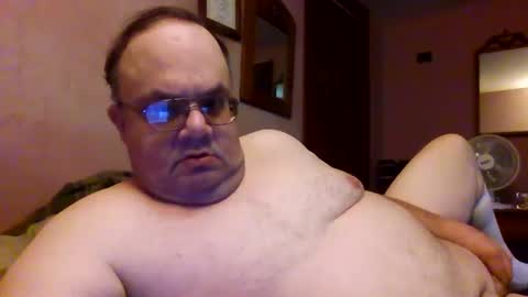 Snapshot of chrismini312 chatting on October 4, 5:44 pm Chris The Jerk Off King online show from October 4, 5:44 pm