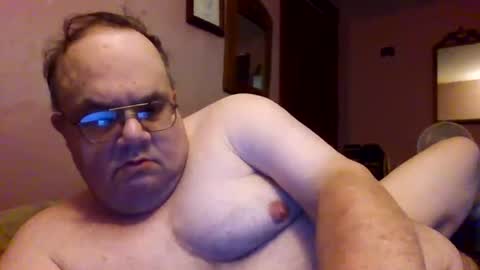 Snapshot of chrismini312 chatting on September 23, 6:58 pm Chris The Jerk Off King online show from September 23, 6:58 pm